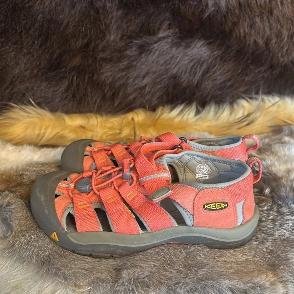 Kids Outdoor Adventure Sandals  4 (BK2)